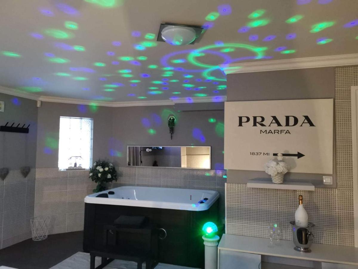 Suite Jacuzzi Au Calme Domont Εξωτερικό φωτογραφία