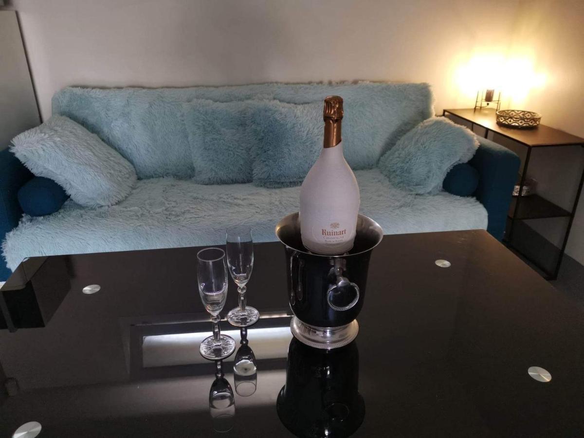 Suite Jacuzzi Au Calme Domont Εξωτερικό φωτογραφία